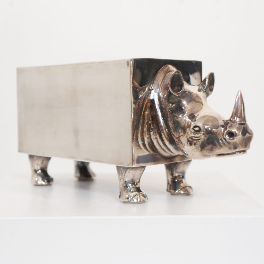 Rynoceros bottle holder